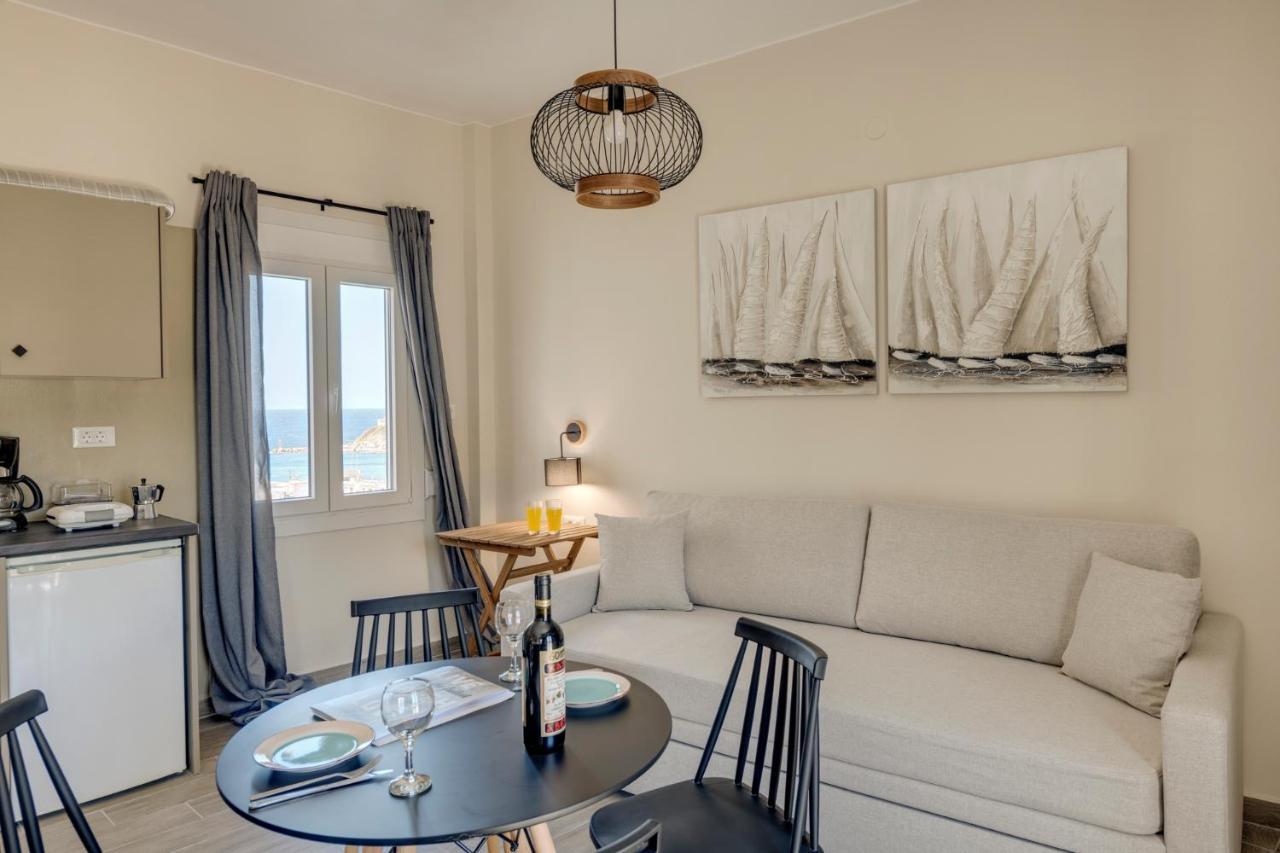 Guesthouse Eri Kini Buitenkant foto