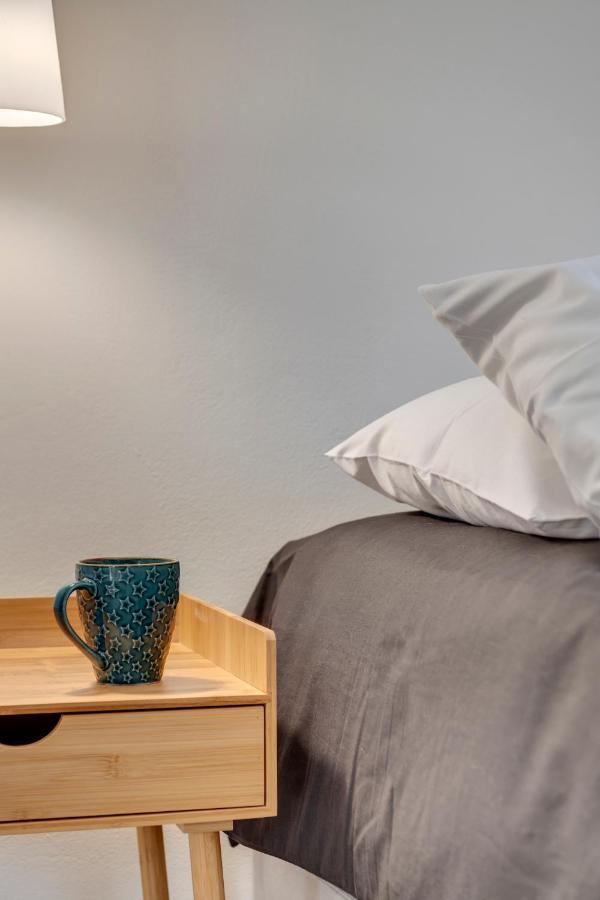 Guesthouse Eri Kini Buitenkant foto