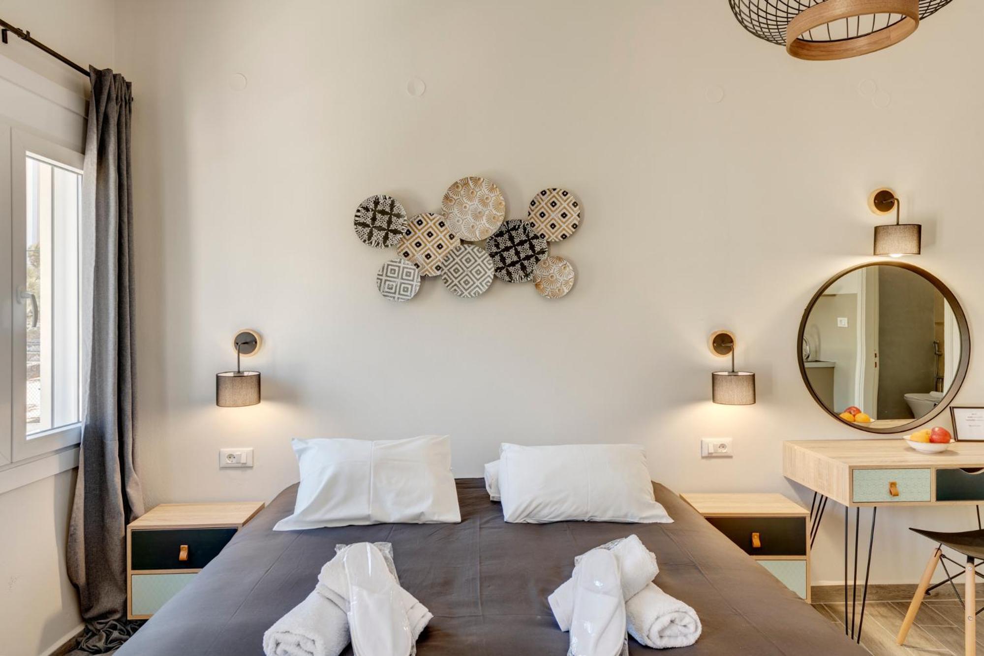 Guesthouse Eri Kini Buitenkant foto